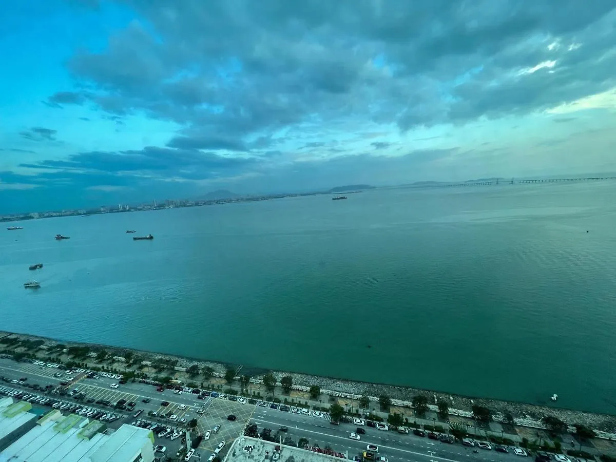 Apartment Maritime Seaview Hotel By Ss Setia Resort George Town